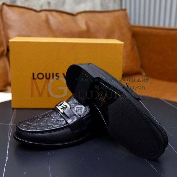  ̺ / LV290650