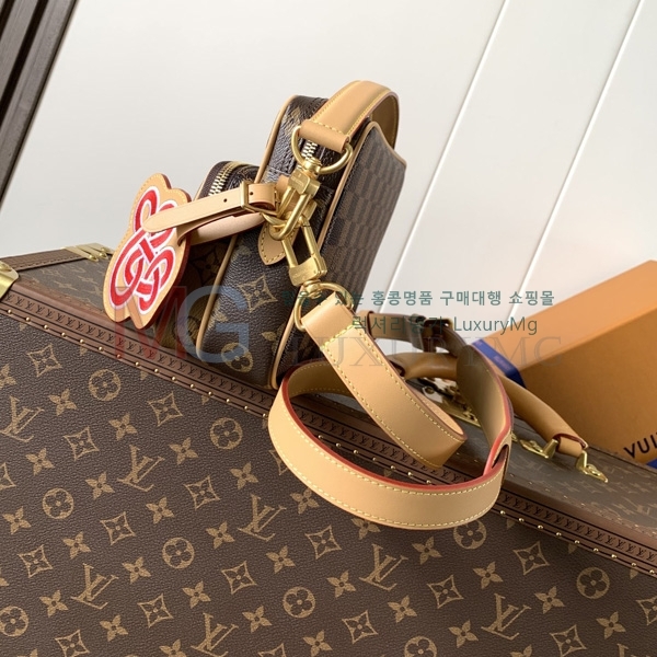 ̺  Nil  M26068-1
