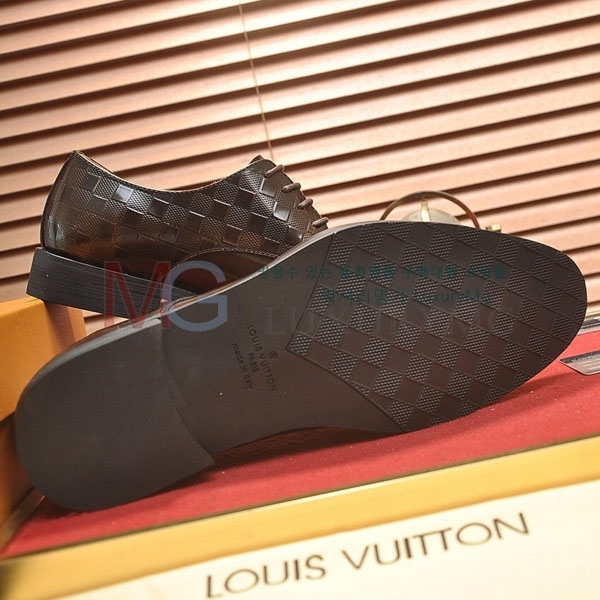  ̺ / LV29011115