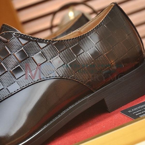  ̺ / LV29011115