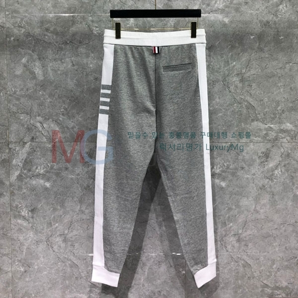    TB08860