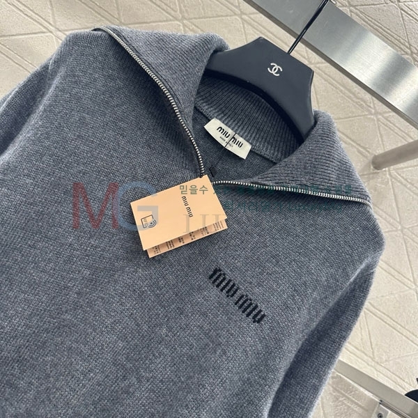  ̿̿  MIU551740-1