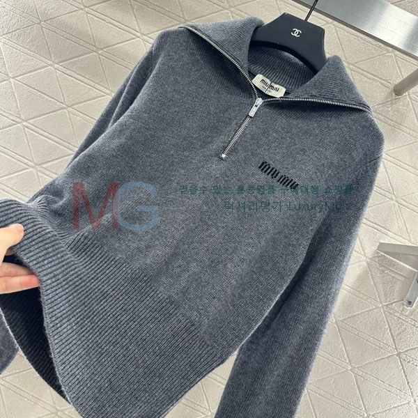  ̿̿  MIU551740-1