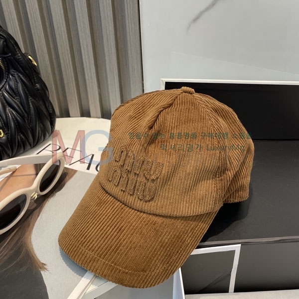 ̿̿  MIU669021