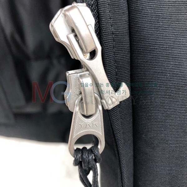  Ŭ ٿ е M68K2110253-1