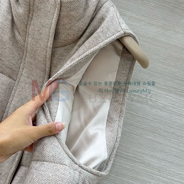 ���� �η�**�� �ٿ� �е� ���� LP2312055-1