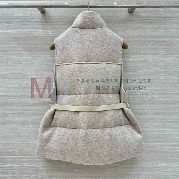 ���� �η�**�� �ٿ� �е� ���� LP2312055-1