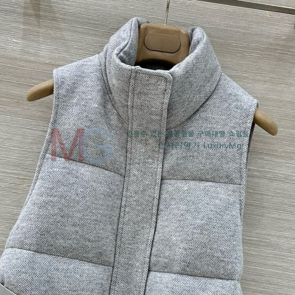 ���� �η�**�� �ٿ� �е� ���� LP2312055-2