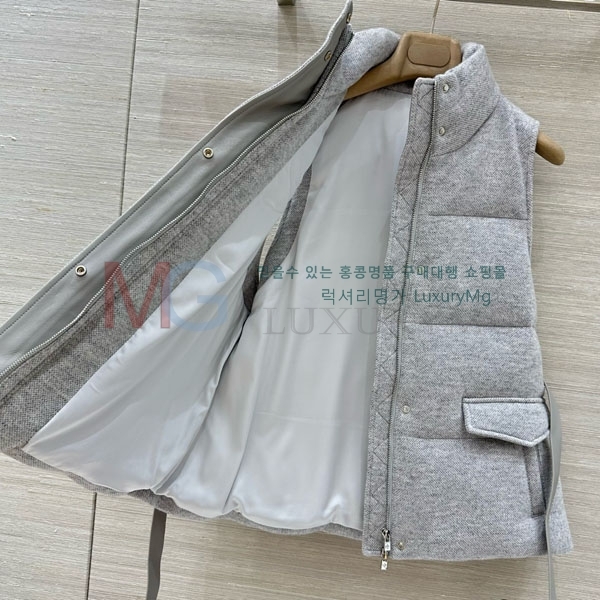 ���� �η�**�� �ٿ� �е� ���� LP2312055-2