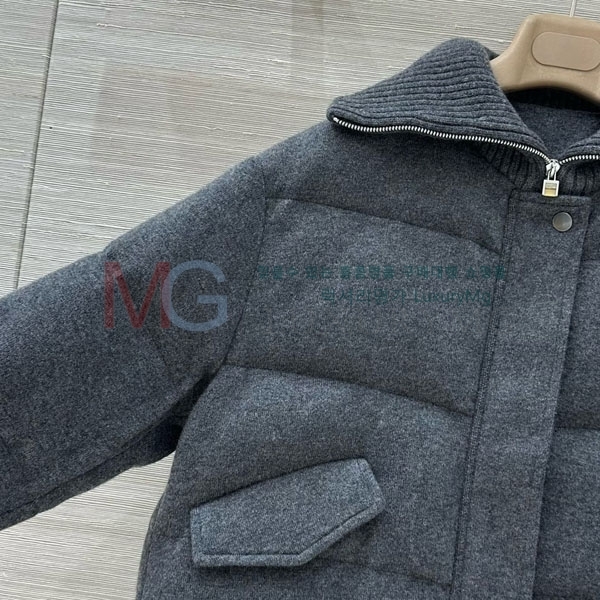 ���� �η�**�� �ٿ� �е� LP2312055-6