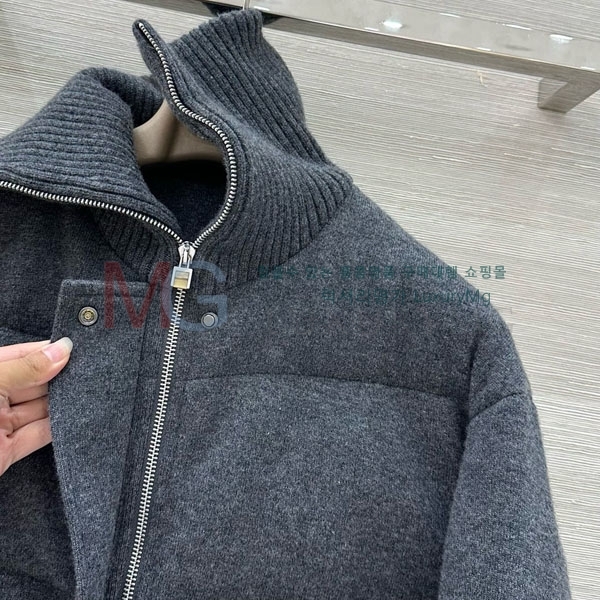 ���� �η�**�� �ٿ� �е� LP2312055-6