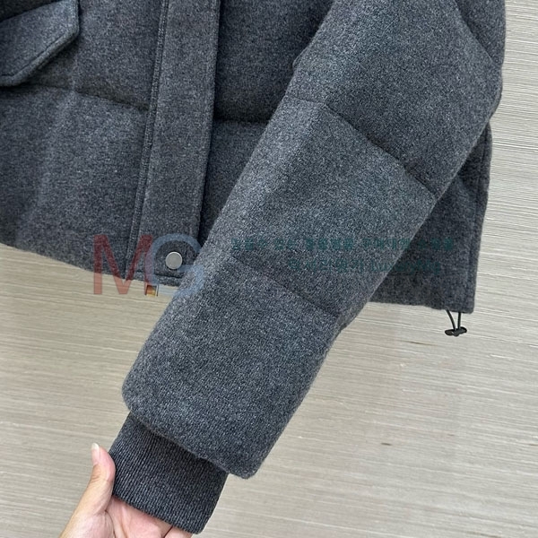 ���� �η�**�� �ٿ� �е� LP2312055-6