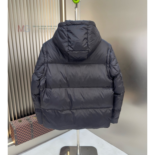   ٿ е 836719