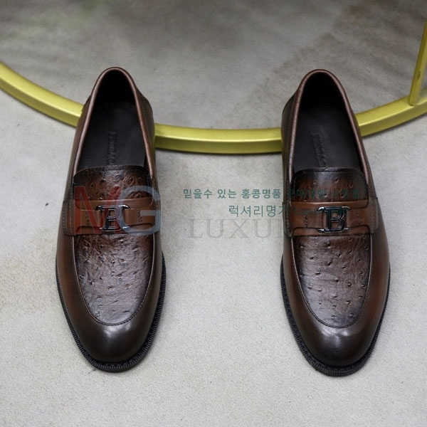  󰡸  R588804