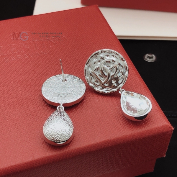 üذٳ Ͱ DG231044-3