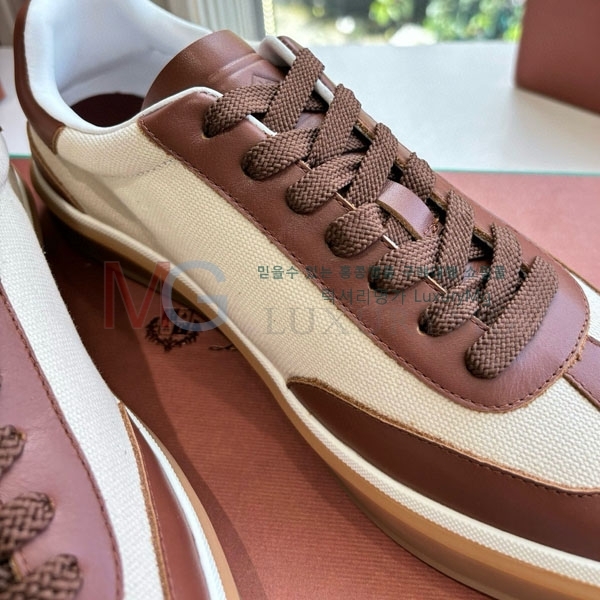 �������� �η�**�� ����Ŀ�� LP8880921