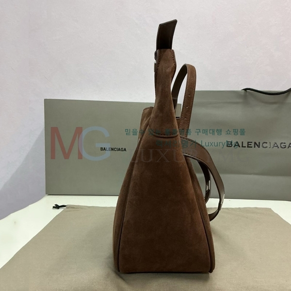 �߷��þư� �� ���� ĳ���� �̵�� 870066-2