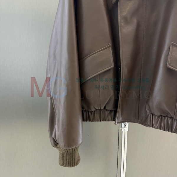  ζ þ   SY2453402-5