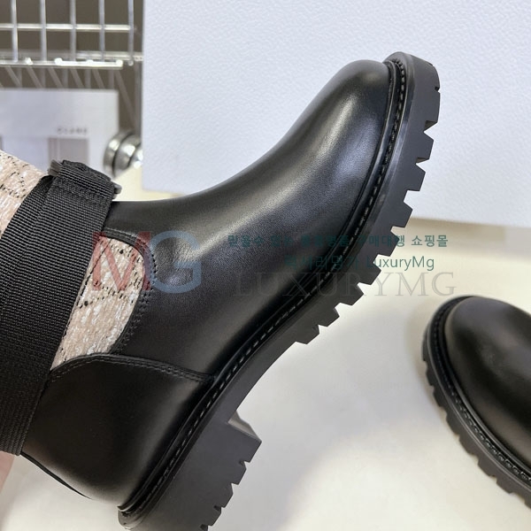    DR788904