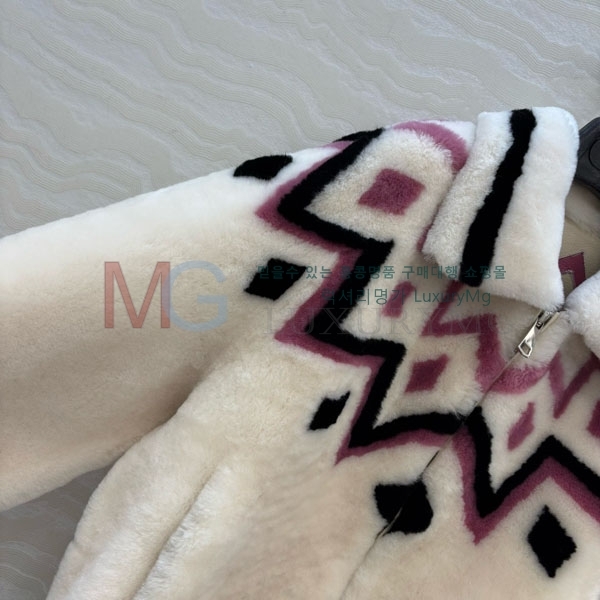   þ   GU92342340-2