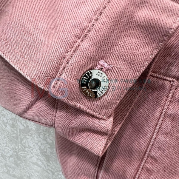  ̿̿ е  MIU245678-13