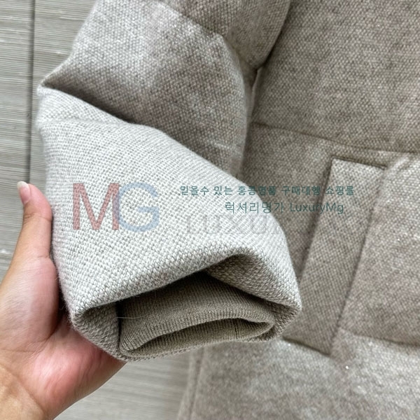 ���� �η�**�� �ٿ� �е� LP297876-5