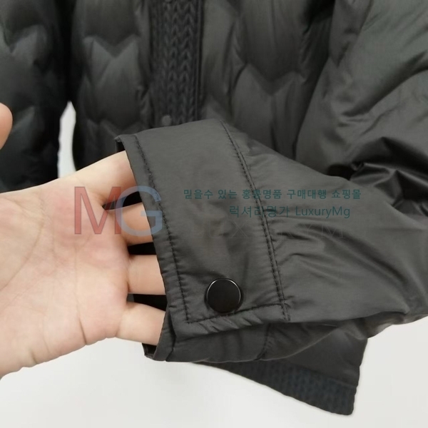 ���� ����� �ٿ� �е� 836904