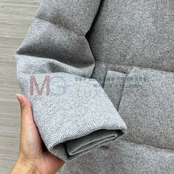 ���� �η�**�� �ٿ� �е� LP297876-6