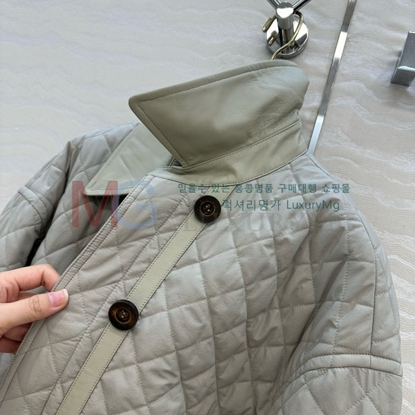 ���� �η�**�� �е� ���� LP297876-11