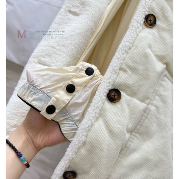 ���� ��**�� �ٿ� �е� 8369586-1