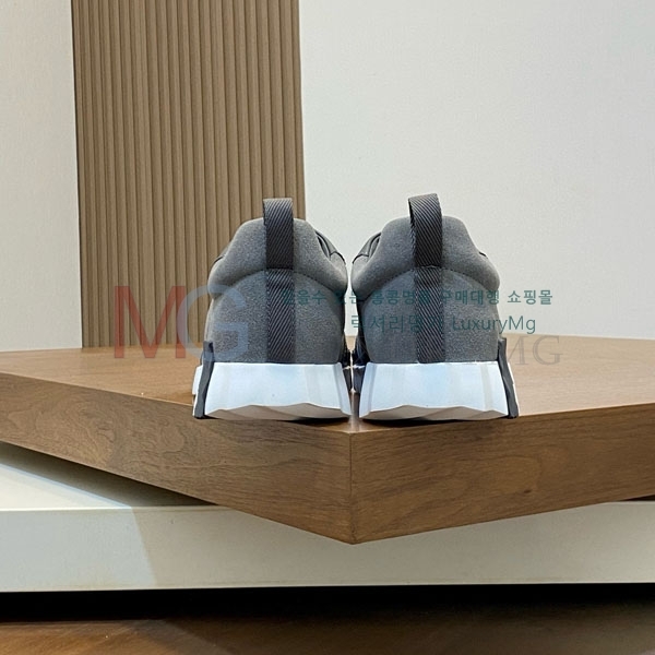 ���� �����޽� ����Ŀ�� W82220-2