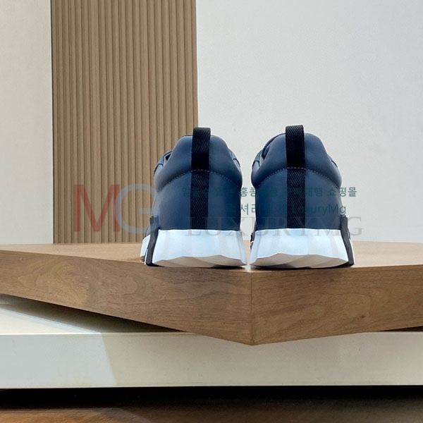 ���� �����޽� ����Ŀ�� W82220-3