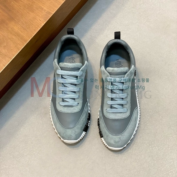 ���� �����޽� ����Ŀ�� W82220-4