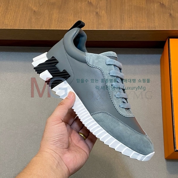 ���� �����޽� ����Ŀ�� W82220-4