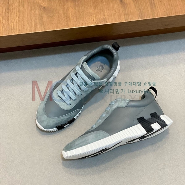 ���� �����޽� ����Ŀ�� W82220-4