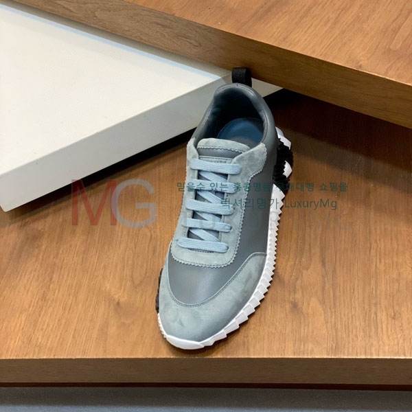 ���� �����޽� ����Ŀ�� W82220-4