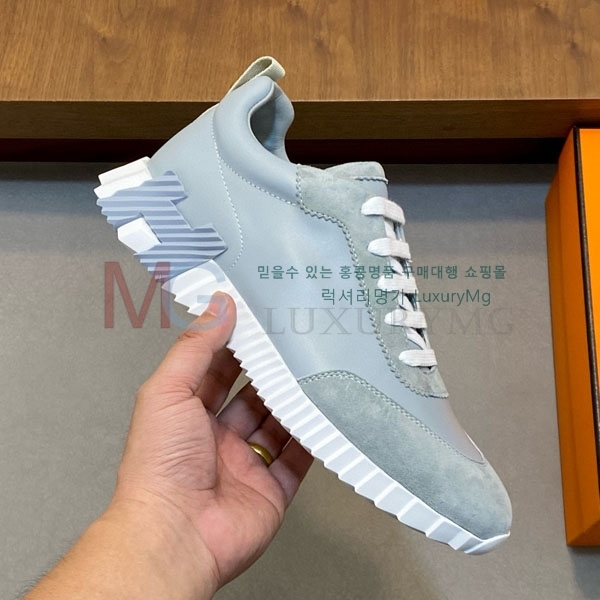 ���� �����޽� ����Ŀ�� W82220-6