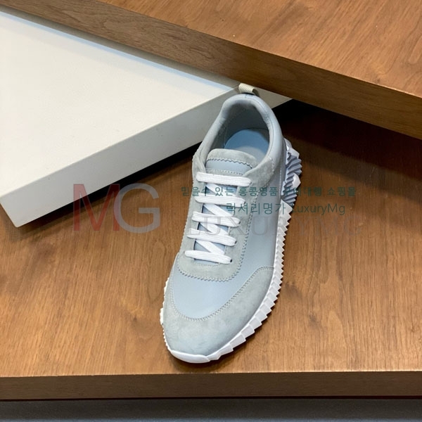 ���� �����޽� ����Ŀ�� W82220-6