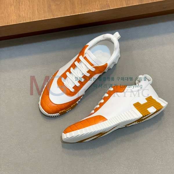 ���� �����޽� ����Ŀ�� W82220-8