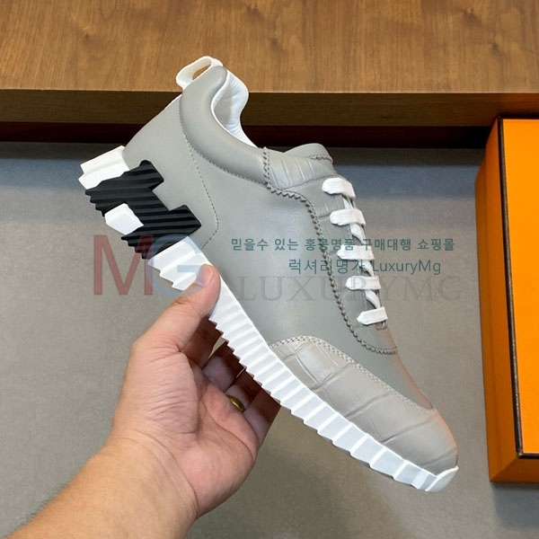 ���� �����޽� ����Ŀ�� W82220-9