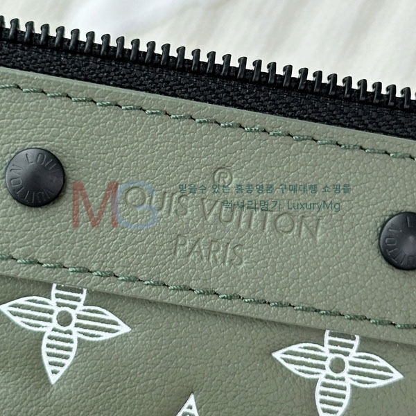 ̺ Ʈ  Ŀġ M81570-301