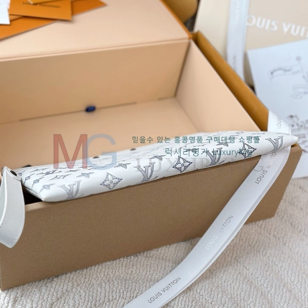 ̺ Ʈ  Ŀġ M81570-307