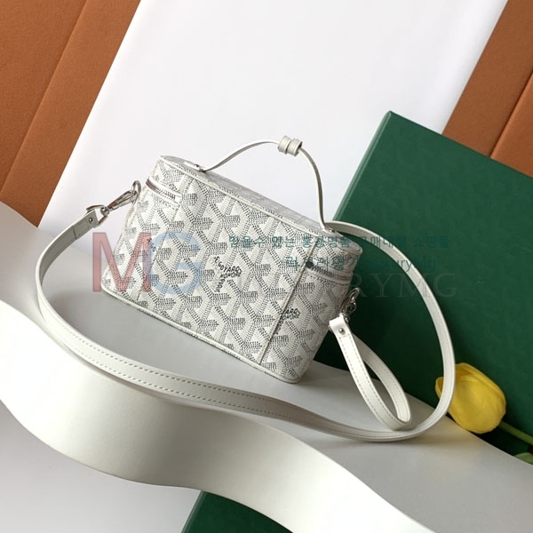 ߵ  ٴƼ  ̴ G8316-4