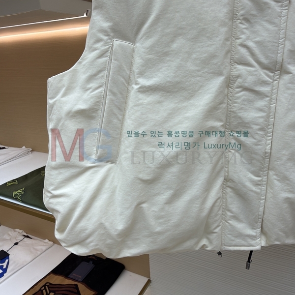  ο ٿ е  LW1761418-2