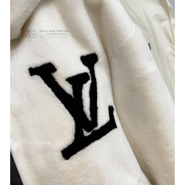  ** þ  LV325741-1