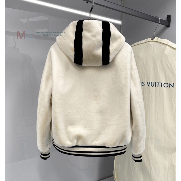  ** þ  LV325741-1