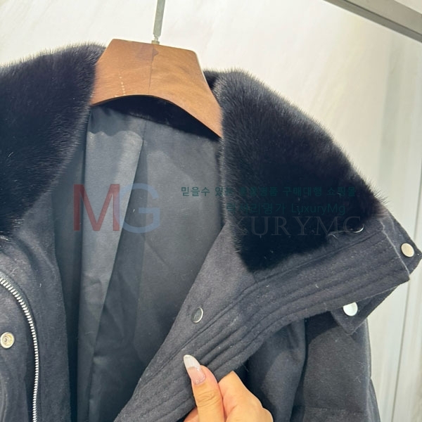 ���� �η�**�� �� �ٿ� �е� LP245054-5