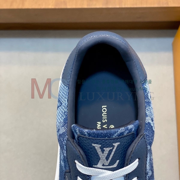 ���� ���̺��� ����Ŀ�� LV660870-2