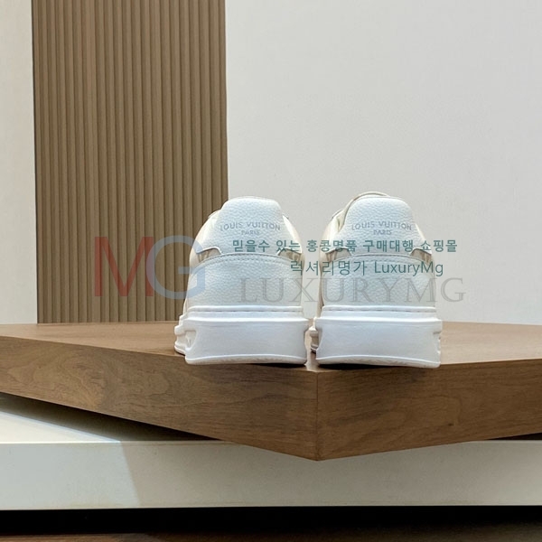 ���� ���̺��� ����Ŀ�� LV660870-3