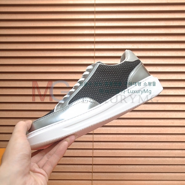 ���� ���̺��� ����Ŀ�� LV665503-3